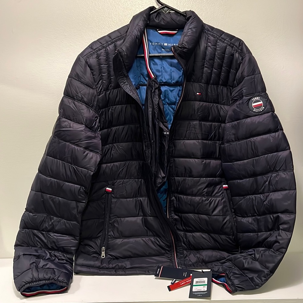 NWT - Tommy Hilfiger Packable Ultra Loft Puffer Jacket Down Large